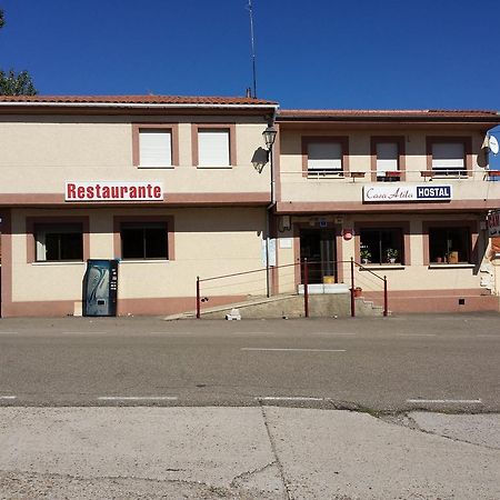 Hostal Atila Ricobayo Eksteriør bilde